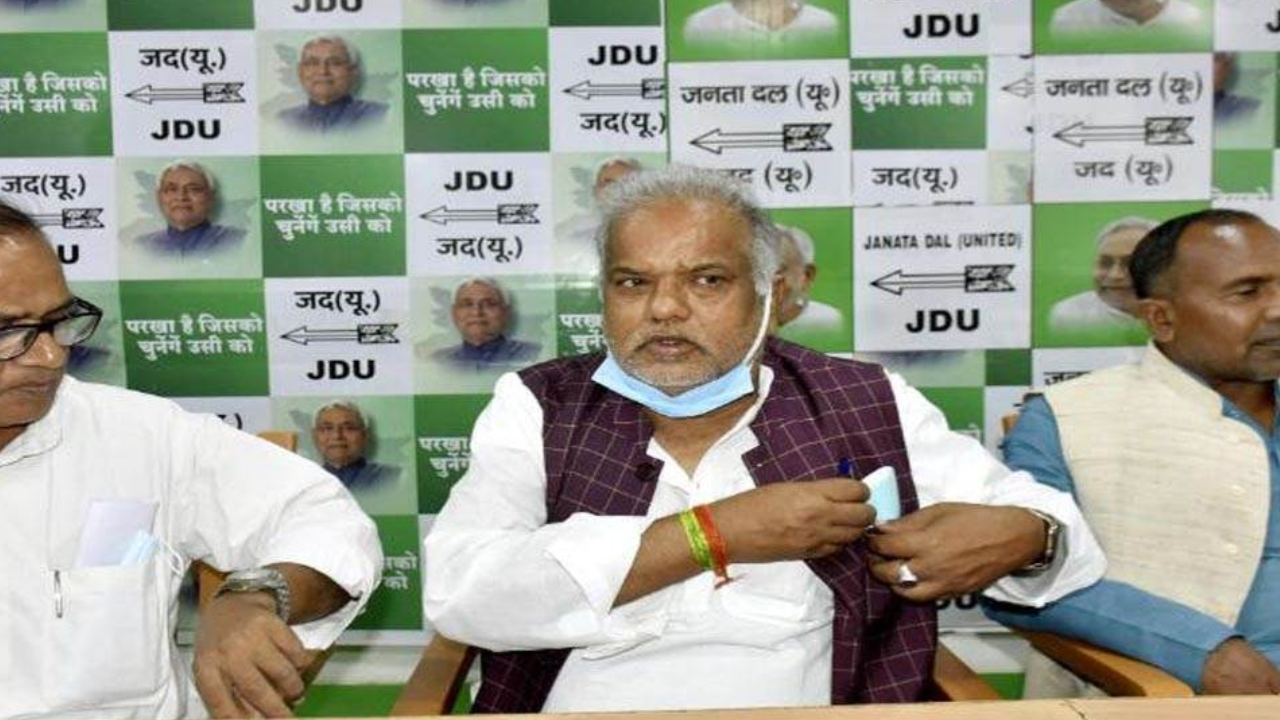 2024 के लोकसभा चुनाव में नरेंद्र मोदी को रोकना जरूरी,