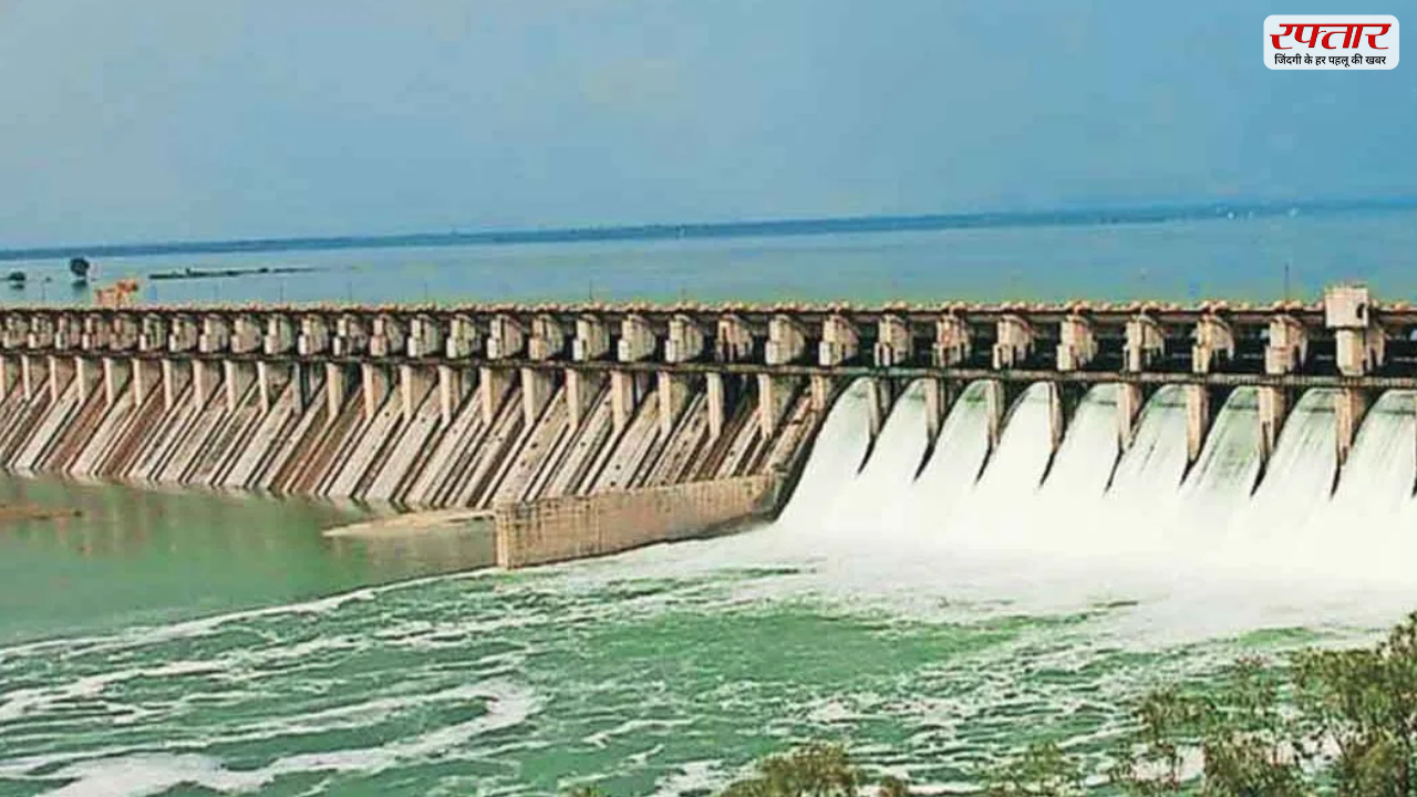 Pune News: पुणे के उजानी बांध पर नाव पलटने से 6 लोग लापता, तलाश अभियान में जुटी NDRF और SDRF की टीम Ujani Dam Pune News