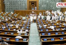 संसद में कैसे ऑन-ऑफ होता है सांसदों का माइक? विवाद के बीच जानिए कैसे कंट्रोल होती है आवाज