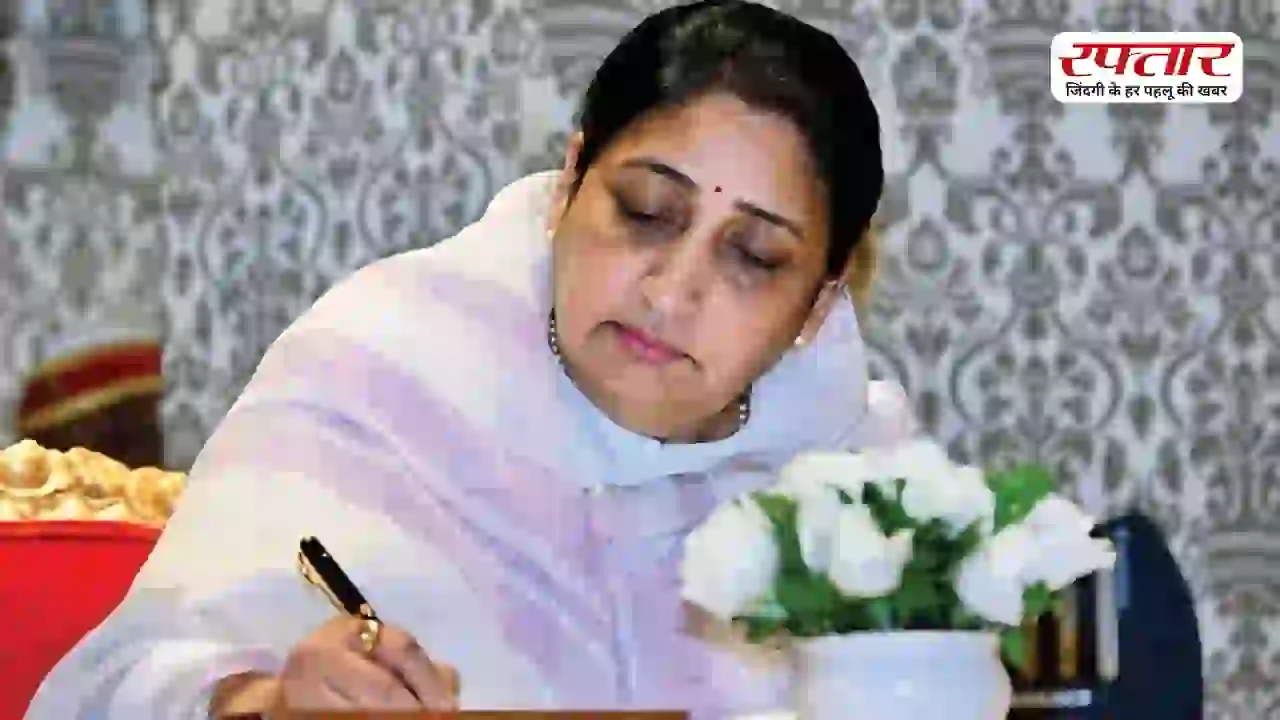 Sunetra Pawar के पास कितनी संपत्ति? बैंक खातों में 10 करोड़ से ज्यादा, शेयर-बॉन्ड और सोना-हीरा समेत करोड़ों की संपत्ति का हलफनामे में हुआ खुलासा