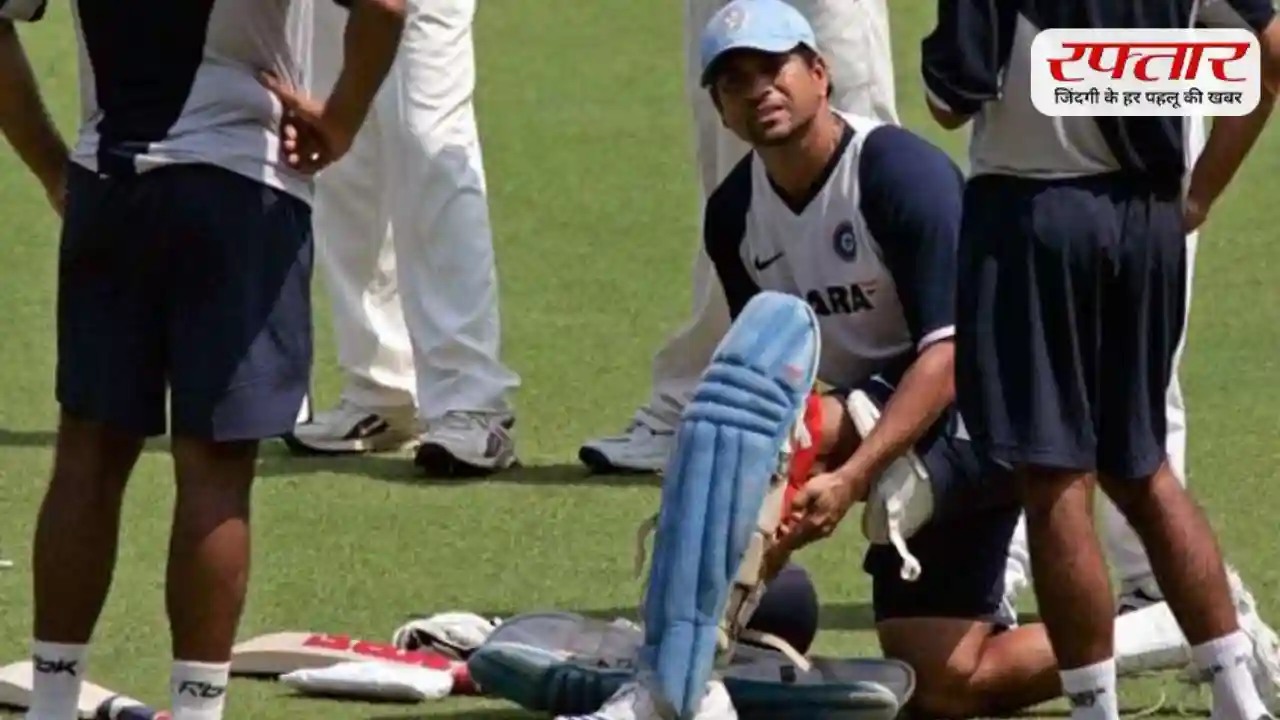 Cricketer’s Superstitions: भारतीय क्रिकेटरों के अजीब टोटके: मैदान पर उतरने से पहले ये खास आदतें देती हैं कॉन्फिडेंस