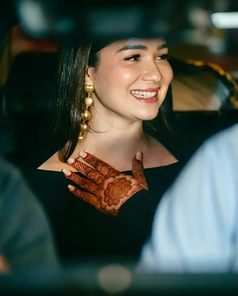 Sara Tendulkar - Next Door Girl Beauty (Credit: Instagram)