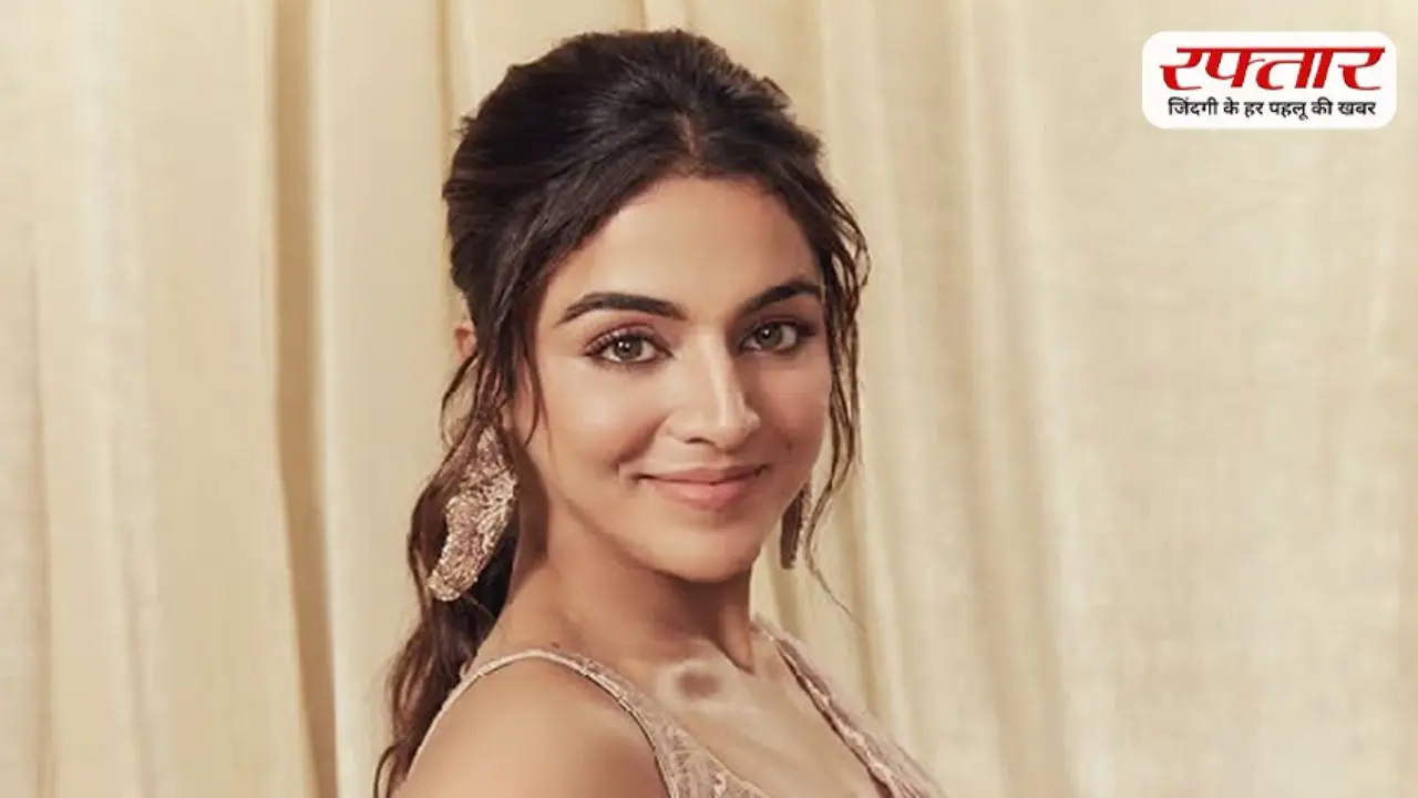 Wamiqa Gabbi की नई फिल्म Bhoot Bangla सुपरहिट, अब Pati Patni Aur Woh Do का इंतजार