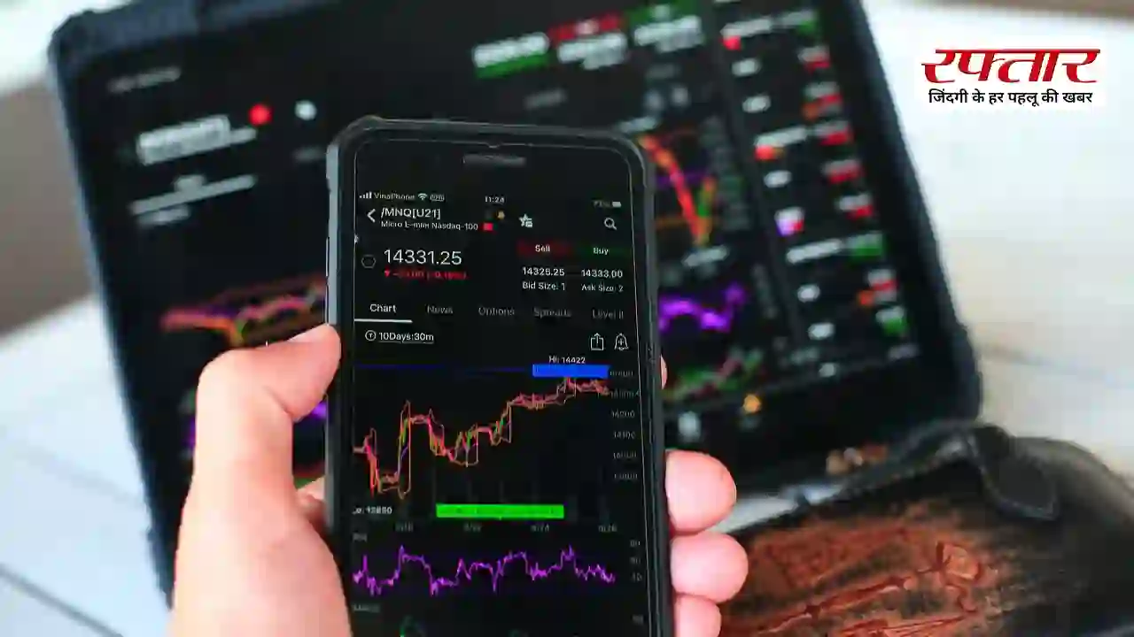 Share Market Today: शेयर बाजार में भारी गिरावट, Sensex 690 अंक टूटा; Nifty 24000 के नीचे फिसला