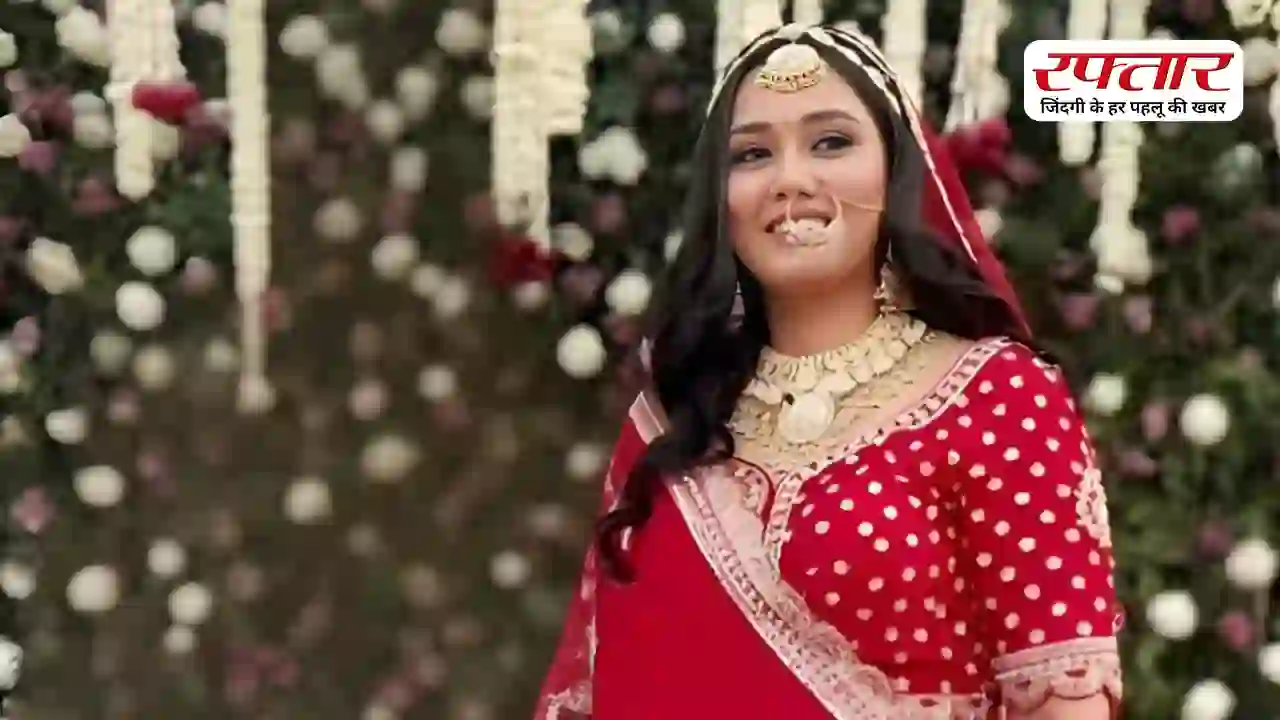 शादी के 5 महीने बाद मॉडल ट्विशा शर्मा की मौत से मचा हड़कंप, जानें कौन थीं ट्विशा शर्मा और कितनी थी उनकी कमाई?