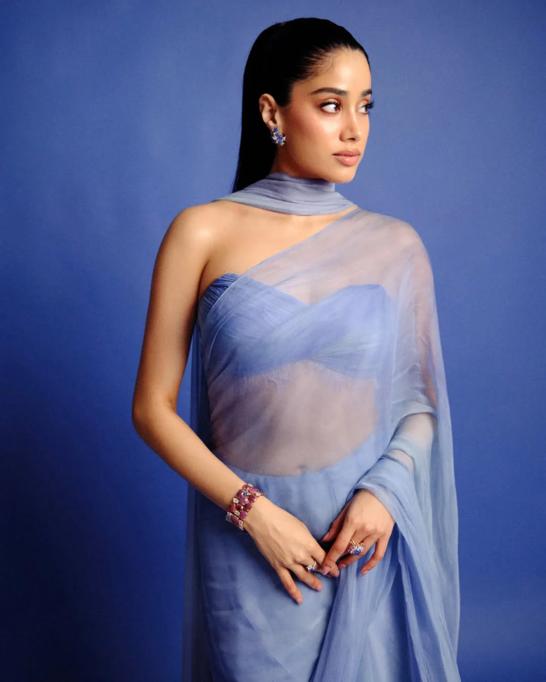 Janhvi Kapoor Saree Look (Credit: Instagram) 