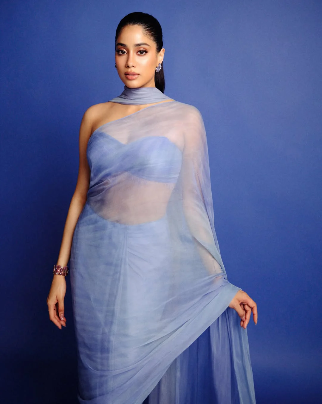 Janhvi Kapoor Saree Look (Credit: Instagram) 